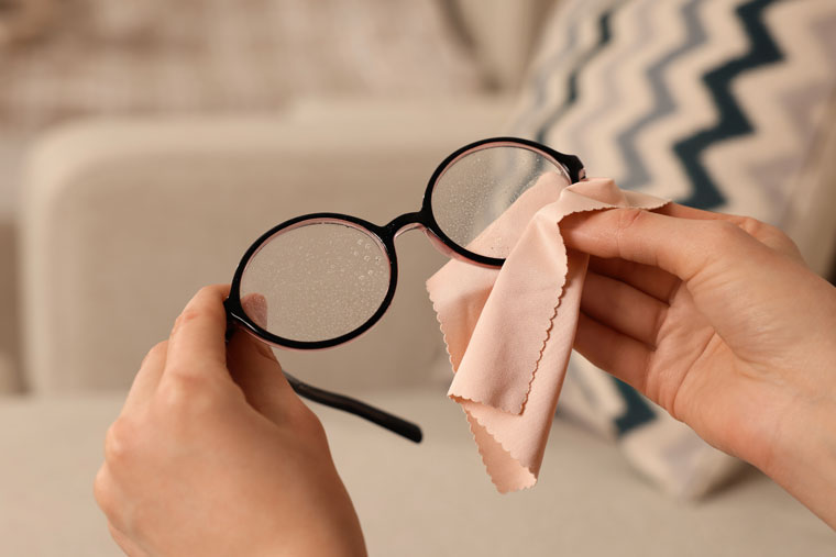 The best way to clean your glasses